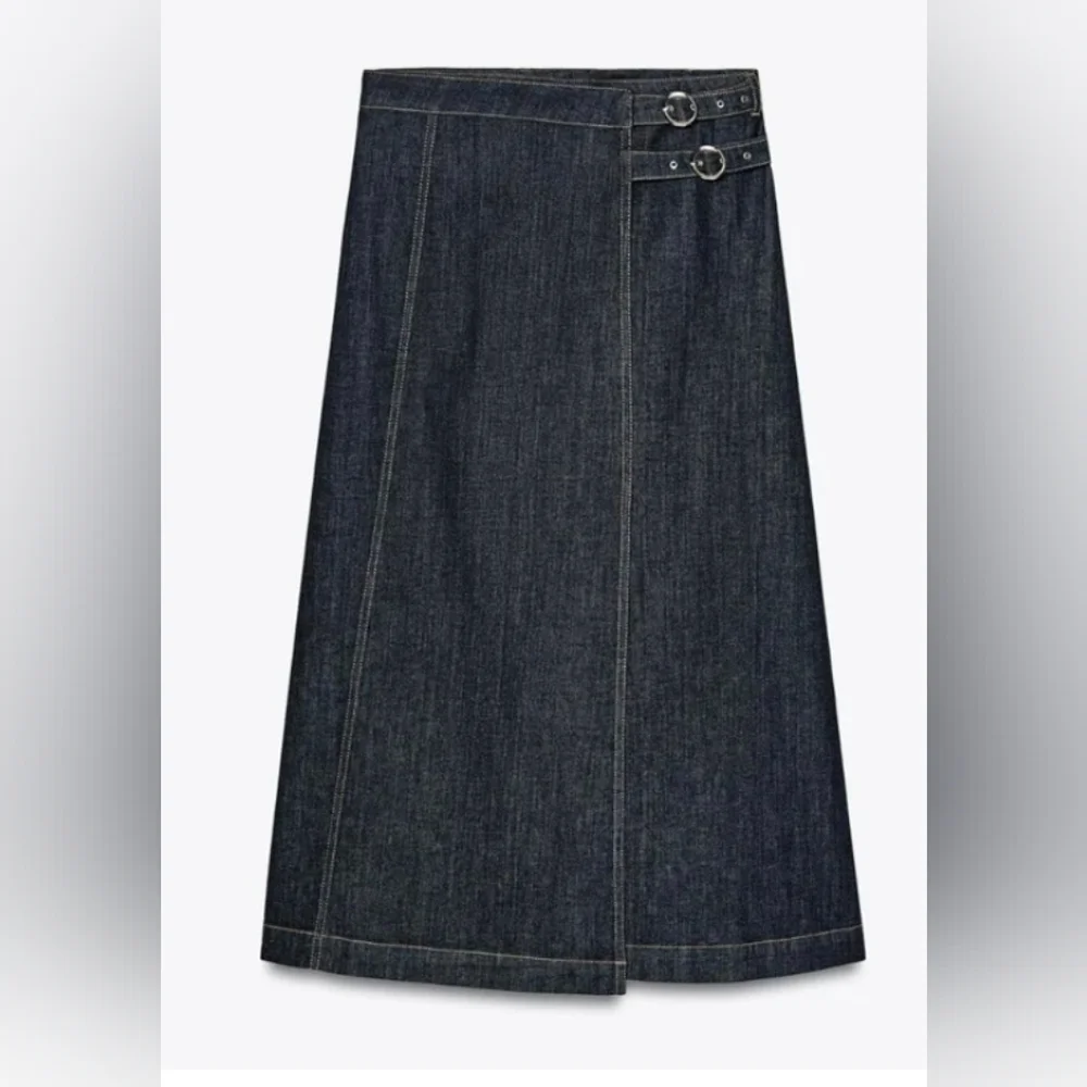 ❤️ ZARA CROSSOVER DENIM MIDI SKIRT, SMALL - Picture 2 of 12